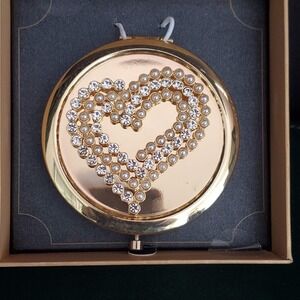 Monet‎ Mirror Compact Faux Pearl and Crystal Heart Gold Tone Purse Accessory